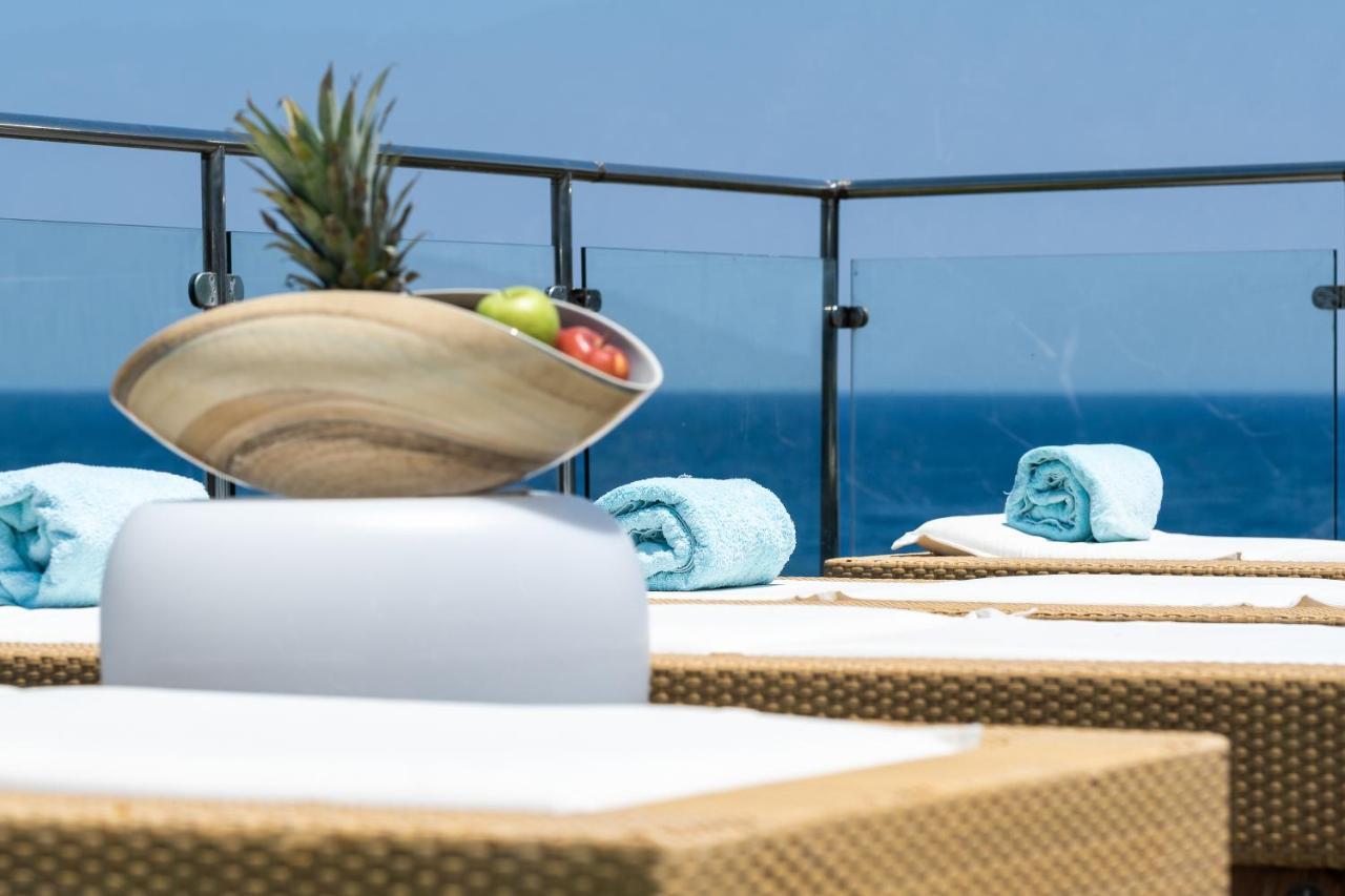 Icarus Luxury Beachfront Villa Gialiskari  Eksteriør billede