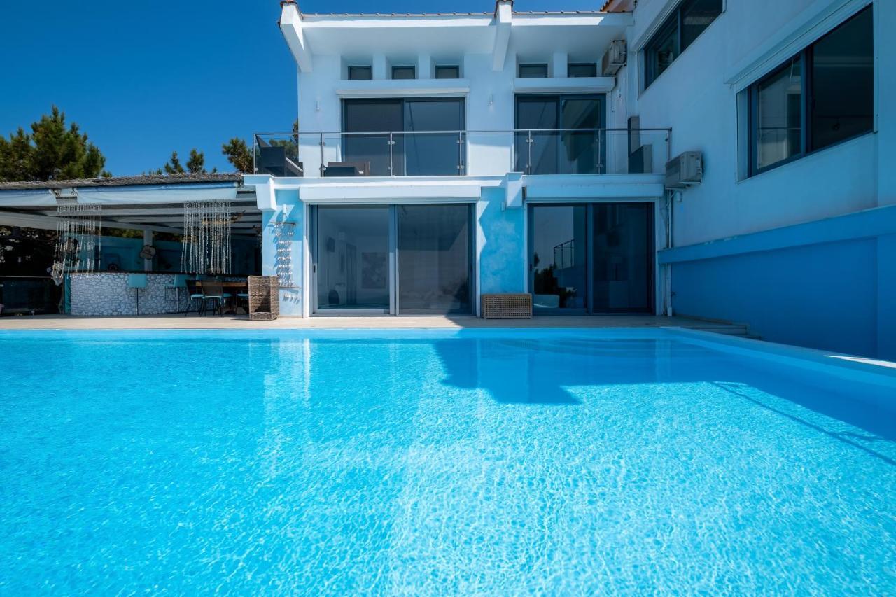 Icarus Luxury Beachfront Villa Gialiskari  Eksteriør billede